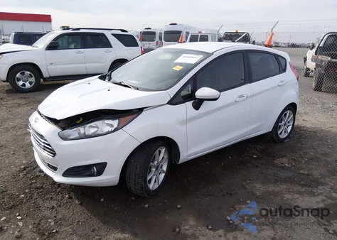 2019 Ford Fiesta Se z USA, uszkodzony, nr VIN 3FADP4EJ9KM124151